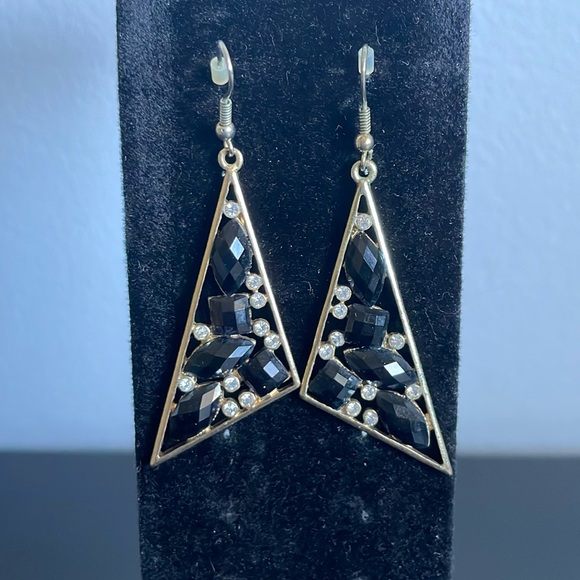 Triangular shape dangly earrings gold tone - Picture 1 of 3